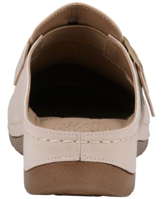 Women's Pippen Slip-On Clogs