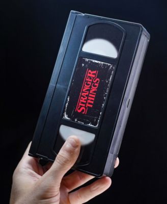 Console Heroes VHS Stranger Things Eleven vs. Demogorgon Compact Playset