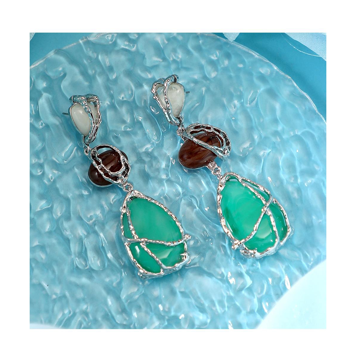 Women's The Veined-Teardrop Drop Earrings - Metallic Silver