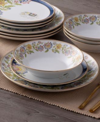 Tusker Garden 12-Piece Dinnerware Set, Service For 4
