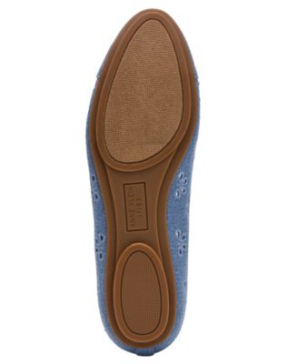 Women's Luci Eyelet Cap Toe Ballet Flats