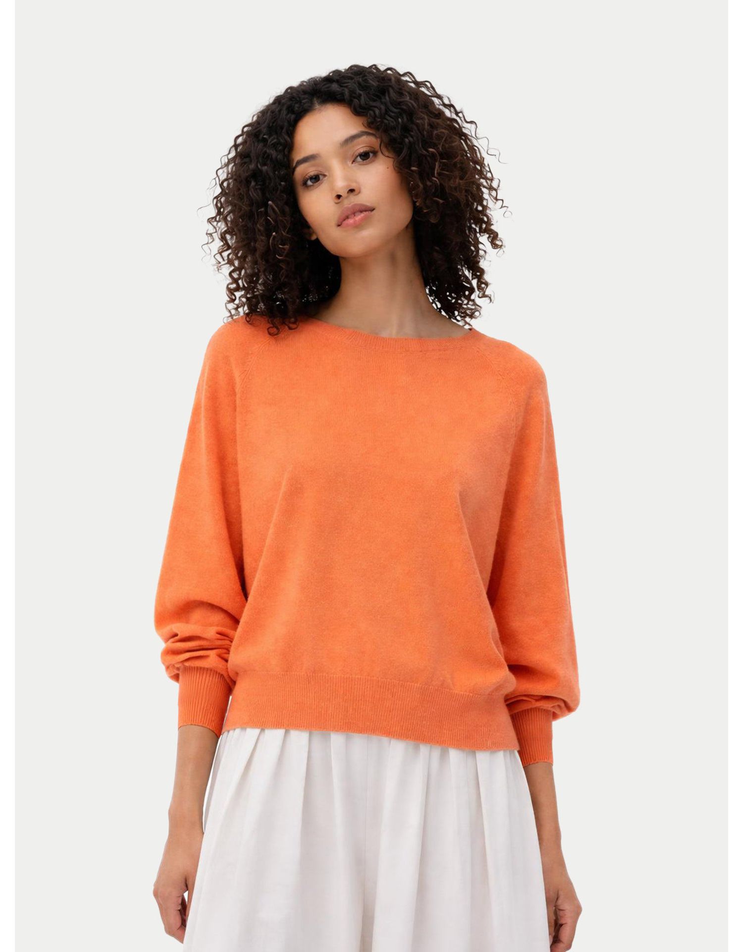 Women's Relaxed Cashmere Sweater