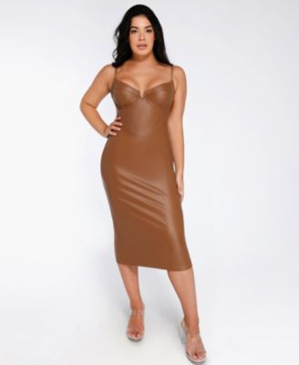 free market denim dress MIDDAY IN BLUE MIDI l FREEMARKET – Flying Tomato relaxed style with dropped Pay With:$27.00 (Silkroll Fee: $0.68) Spiked patterned dress Wedding Dresses Of The Royalty