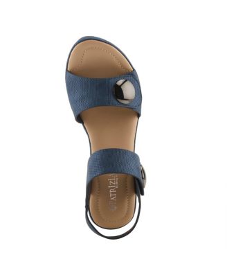 Women's DADE-WOVEN Textured Platform Sandals with Metallic Button Detail