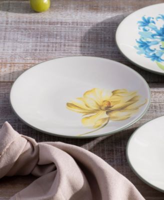 Colorwave Mini Floral Appetizer Plates, Set of 4