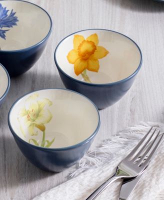 Set of 4 Colorwave Mini Floral Bowls