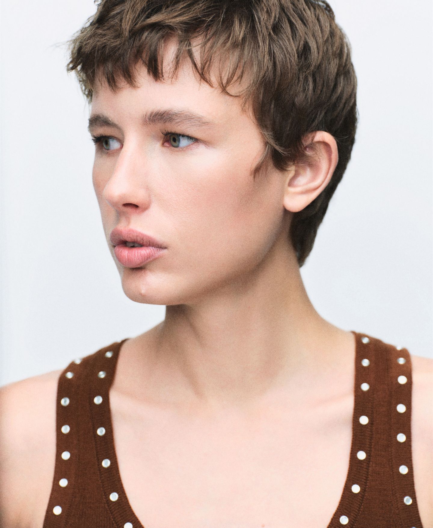 Женский топ Mango Knitted Studs, цвет: Коричневый — фото 3