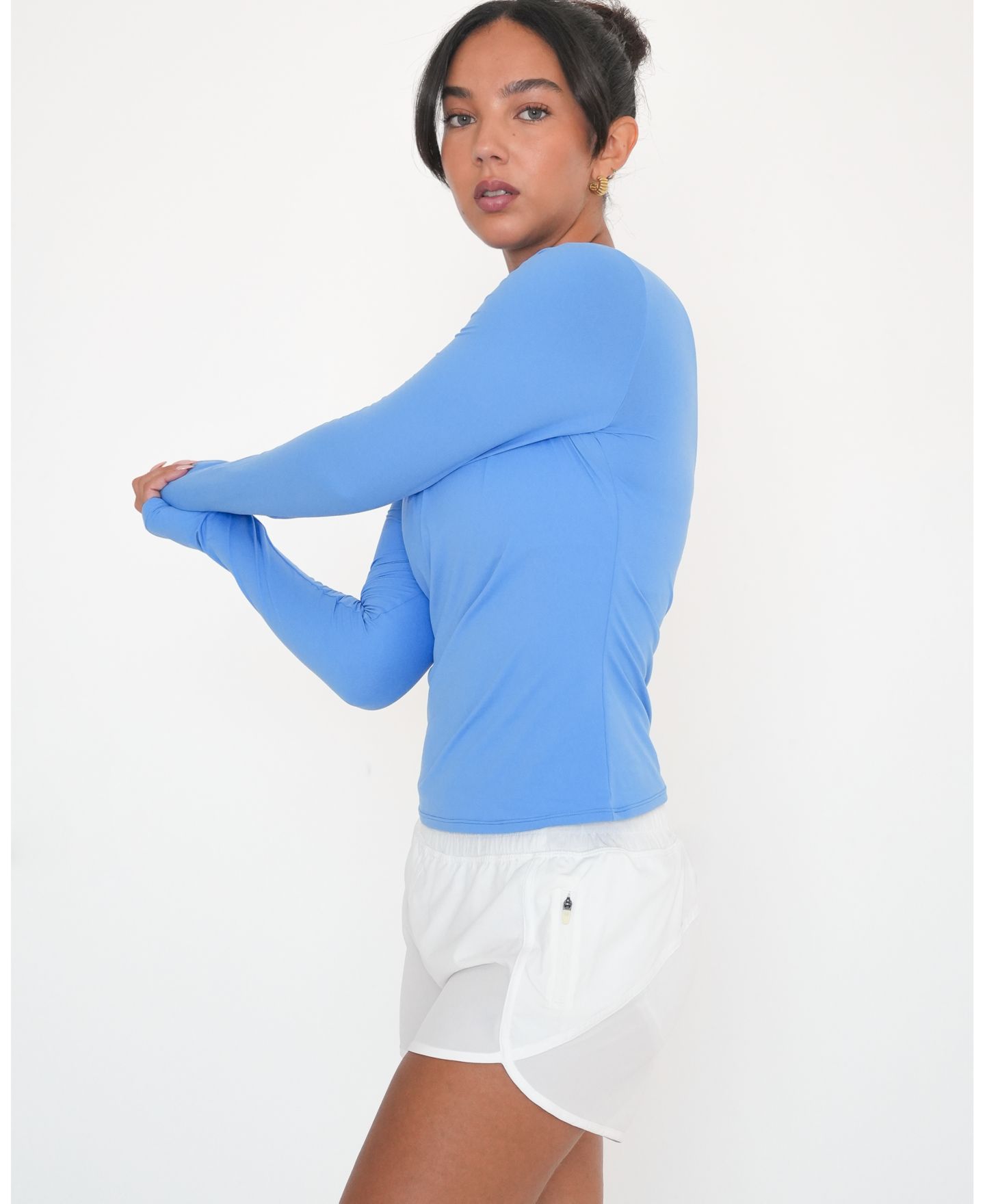 Женский топ Rebody Active Raya Mid Length Compression Nylon Long Sleeve, цвет: Синий — фото 5