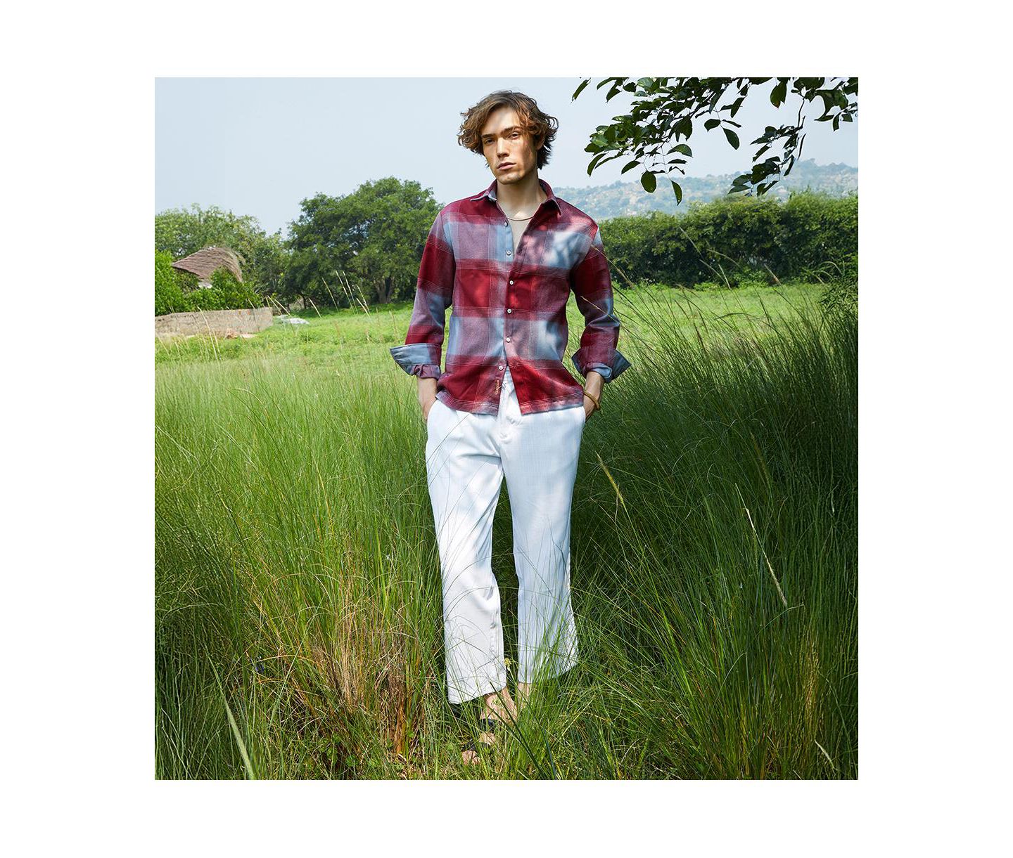 Мужская рубашка Cahoot Campus Sutra Venetian Red & Coin Grey Vignette-Checkered Oversized, цвет: Красный — фото 6