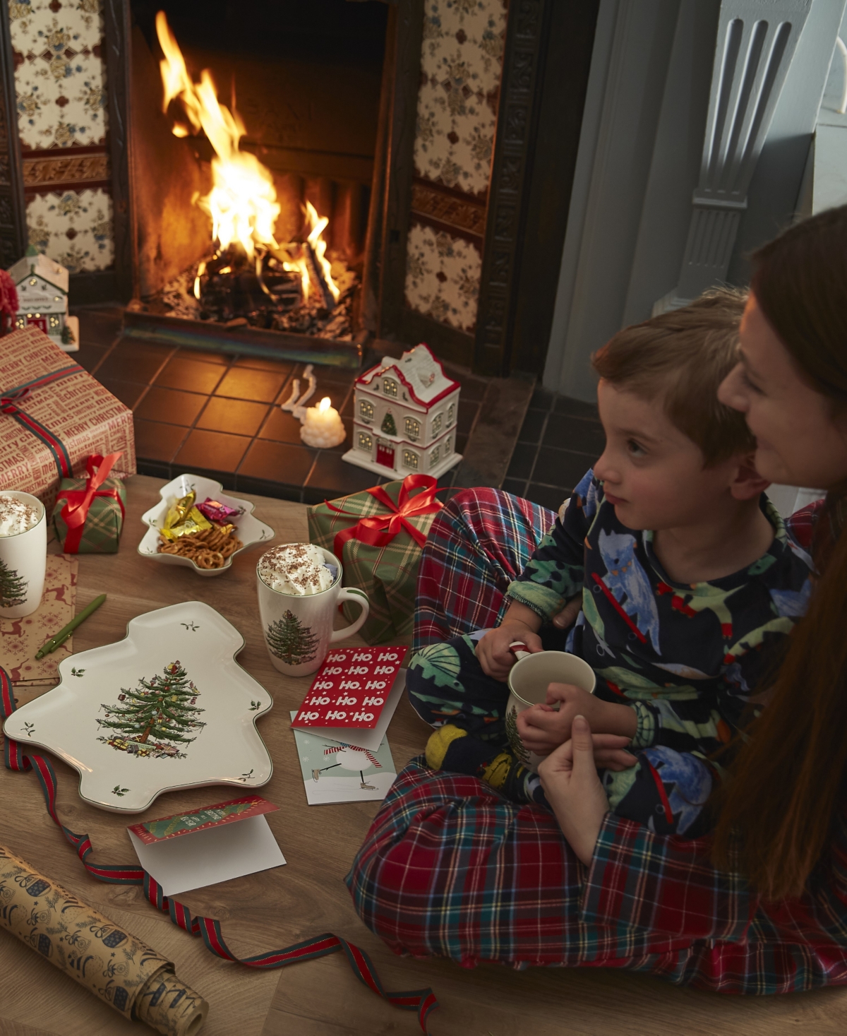 Spode Christmas Tree Stacking Bowls, Set of 4