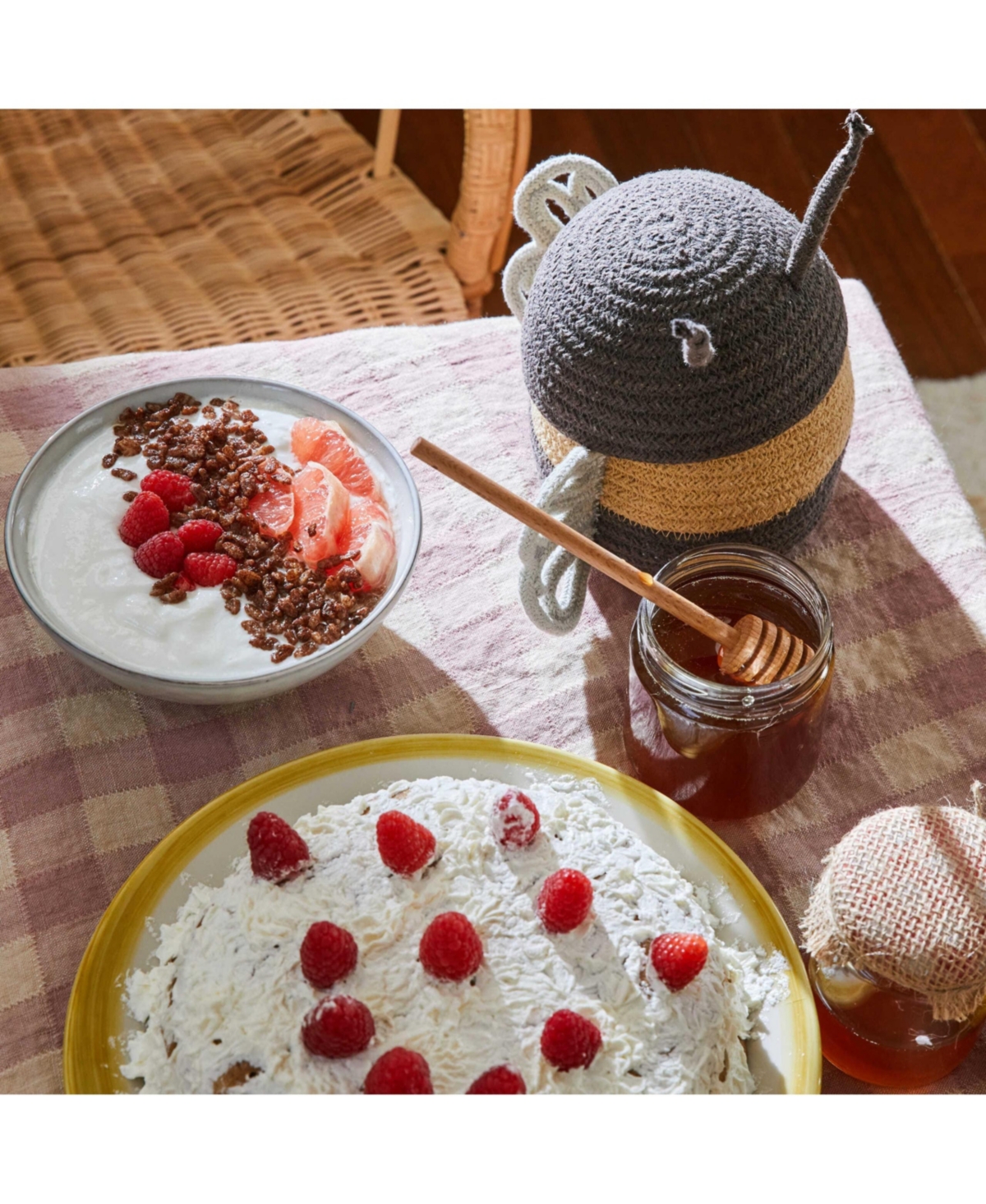 Lorena Canals Basket Baby Bee