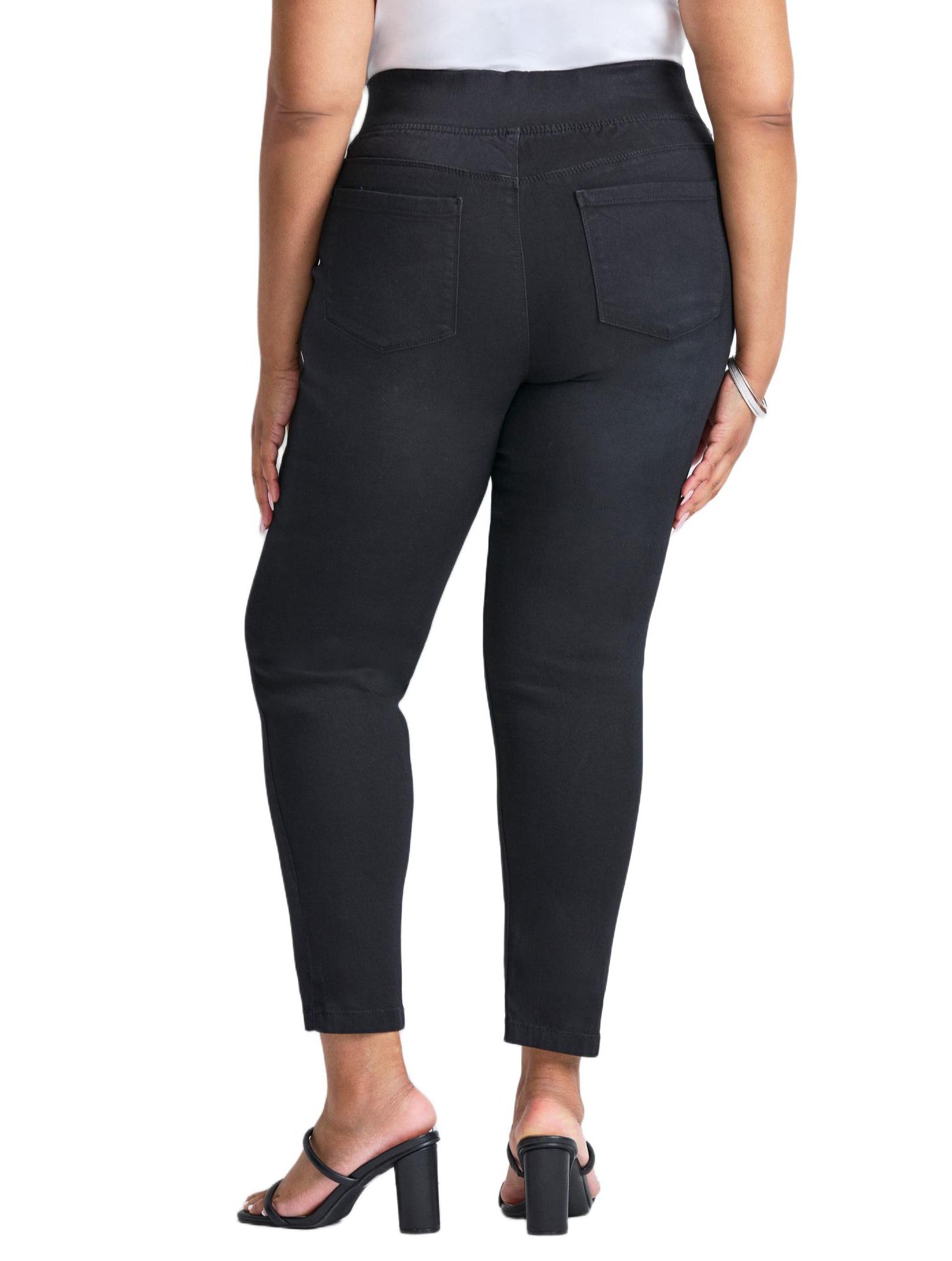 Women's Plus Size Butter Denim Pull-On High Rise Jean