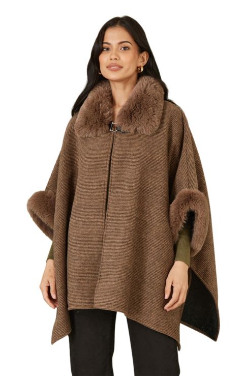 Женские куртки Yumi Luxe Fur Collared Cape Jacket