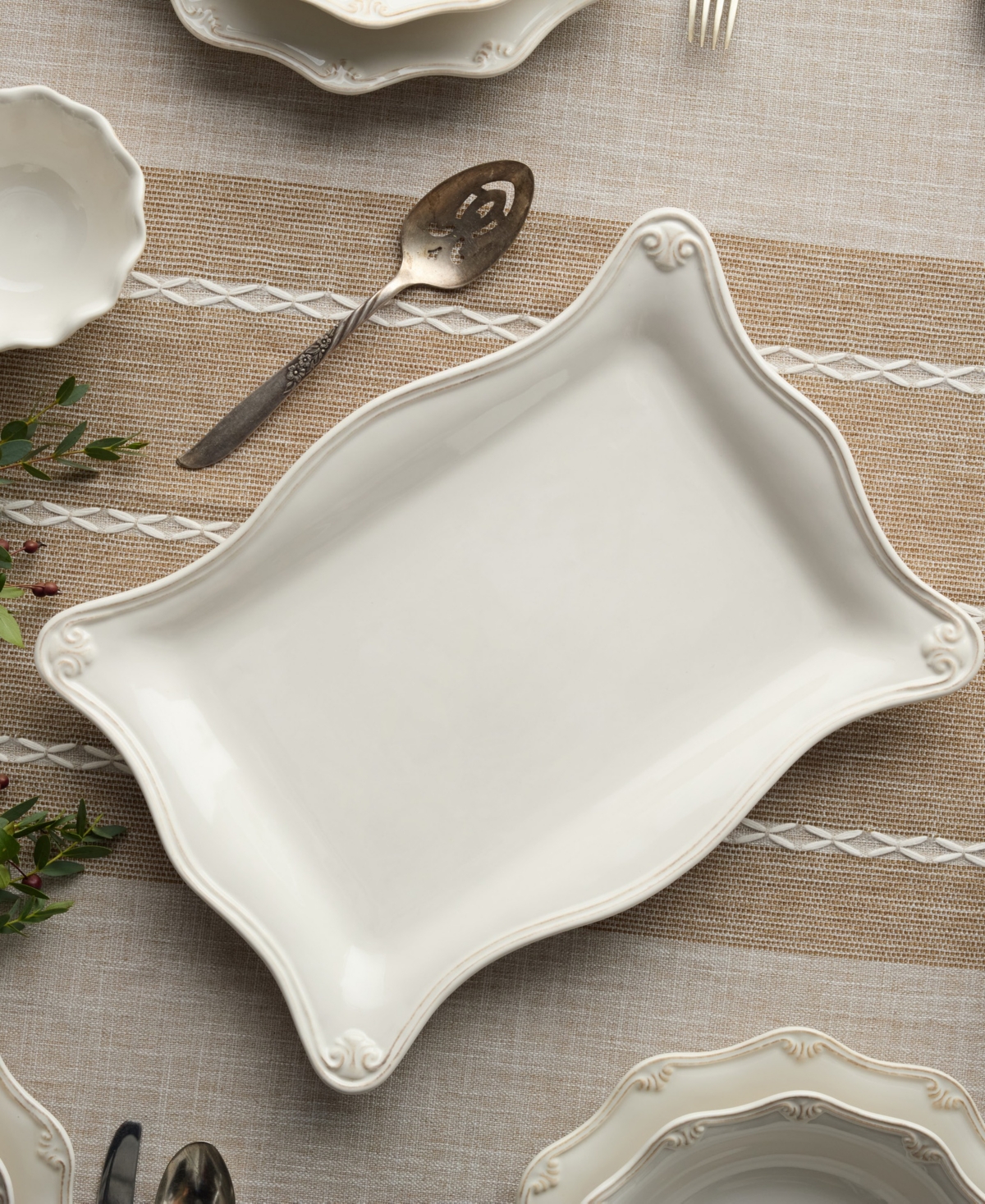 Certified International Heritage Scroll Rectangular Platter