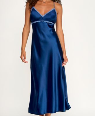 Juniors' V-Neck Pull-On Midi Dress