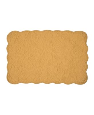 Christiana Honey Reversible Machine Washable Scallop Quilt Placemats Set of 6