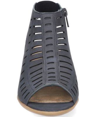 Women's Elevate Block Heel Sandals