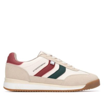 Women's Casual Sneakers