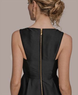 Women's Sleeveless Asymmetrical V-Neck Ball Gown