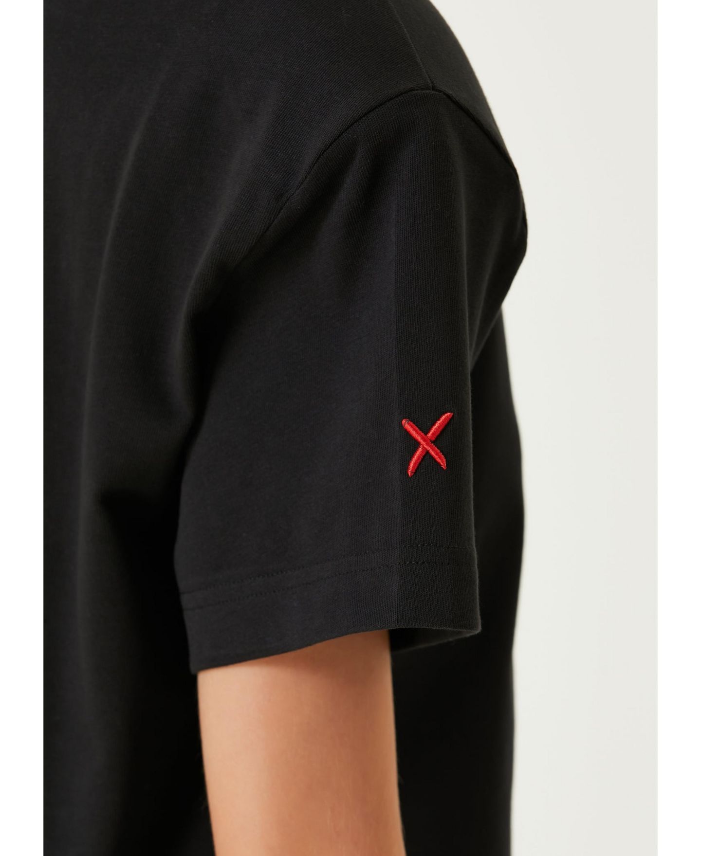Женская футболка PCFG Cotton Your Itch Shoulder Padded, цвет: Угольно-чёрный — фото 6