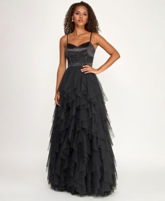 Juniors' Sweetheart-Neck Ruffled Cascade Gown 