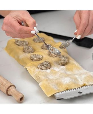 Ravioli Mold with rolling pin - 12 pc