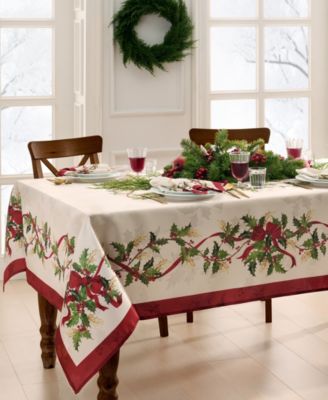 Winter Bows and Garland Tablecloth, 60" x 120"