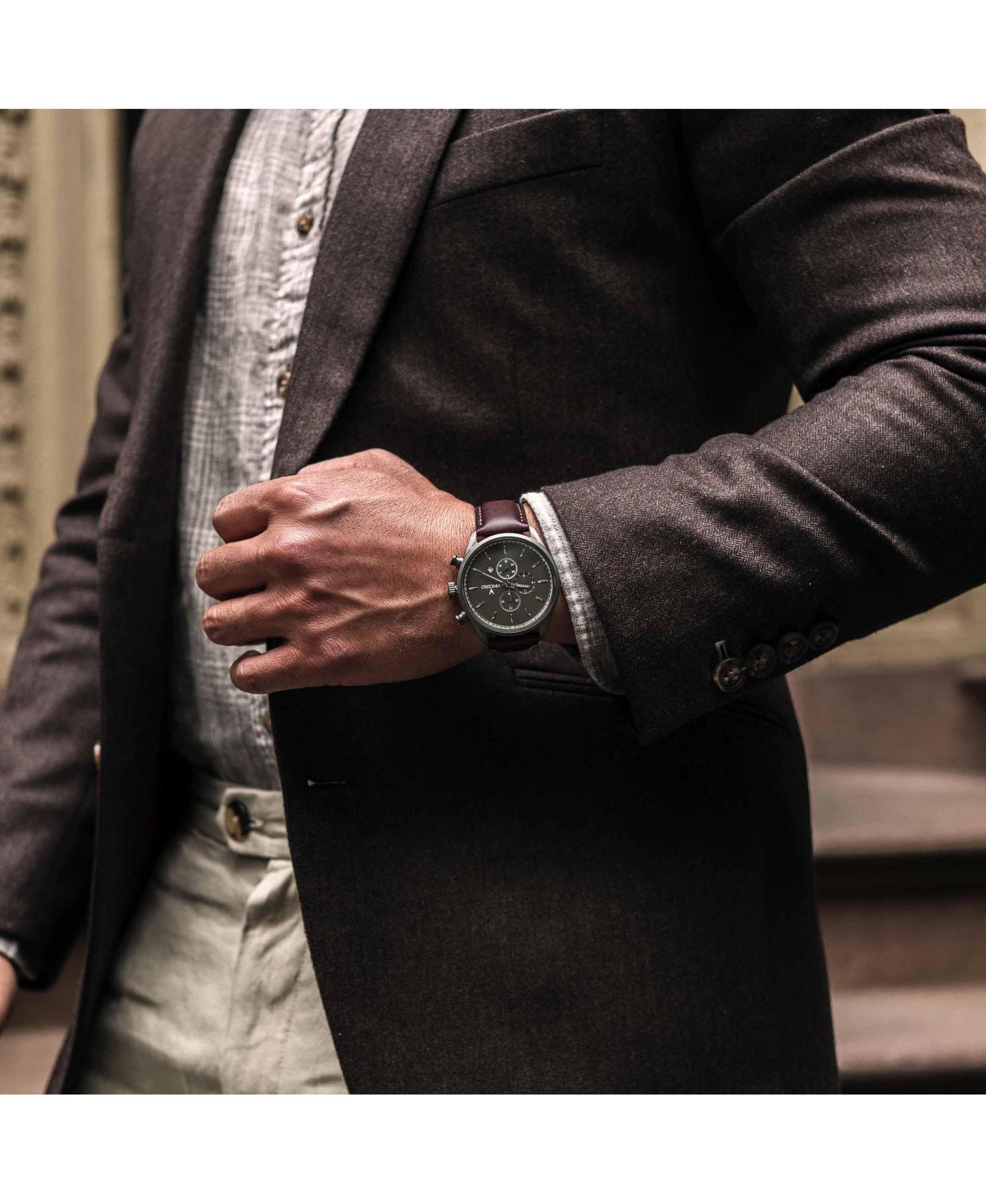 Мужские часы Vincero Chrono S2 Chronograph Brown Leather Strap Watch 43mm, цвет: Графитовый металлик / Орех — фото 5