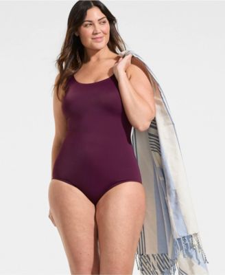 Women's Plus size Tugless Low Leg One Piece Swimsuit