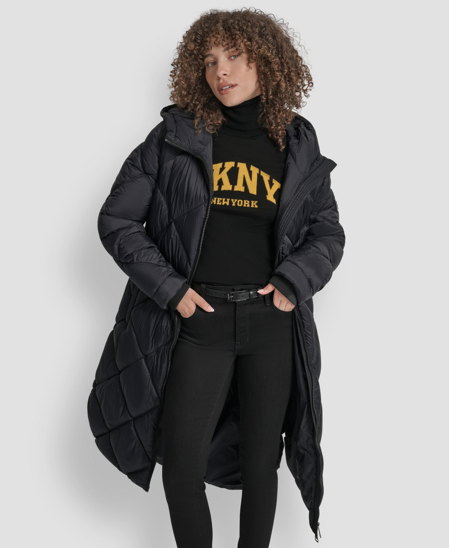 Женская куртка DKNY Diamond Quilted Hooded Puffer, цвет: Чёрный — фото 7