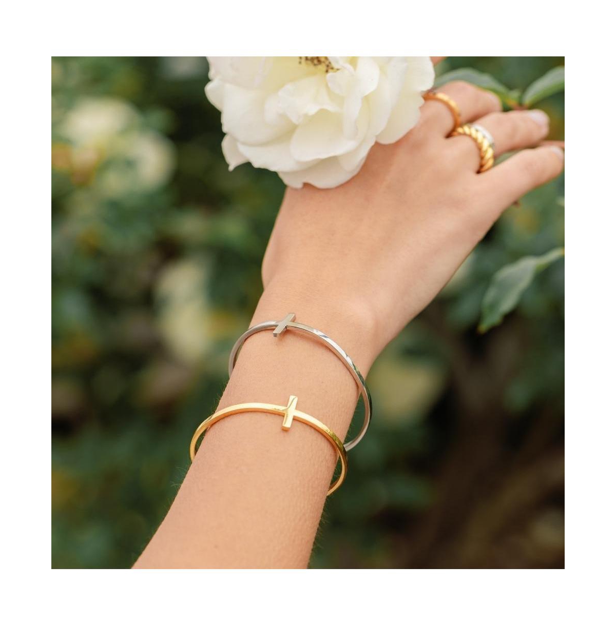 Mantra The Cross Bracelet / Romans 12:12