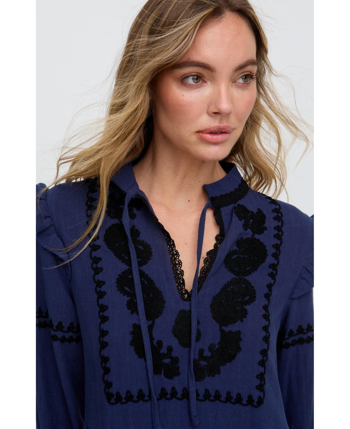 Raffya Women's Lulu Embroidered Maxi Dress