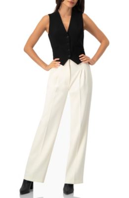 Women's Tailored Sleeveless Vest with Button Closure