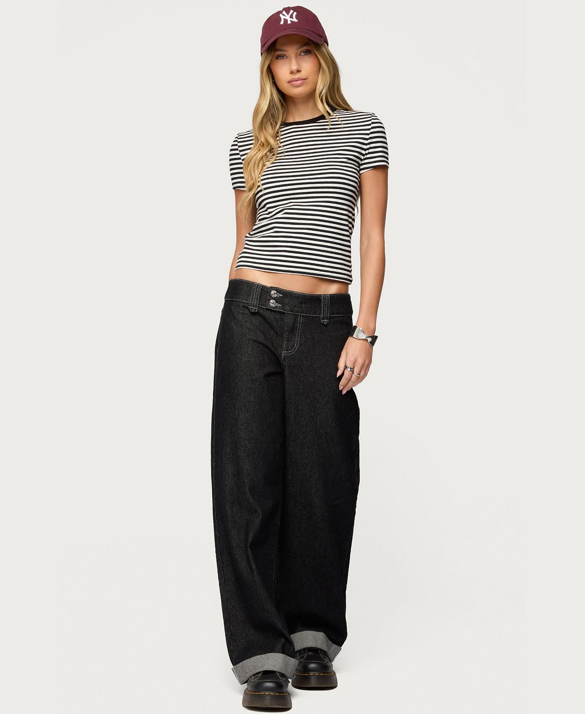 Edikted Women's Cuffed Low Rise Straight Leg Jeans view 2 — MAYCSS fashion products