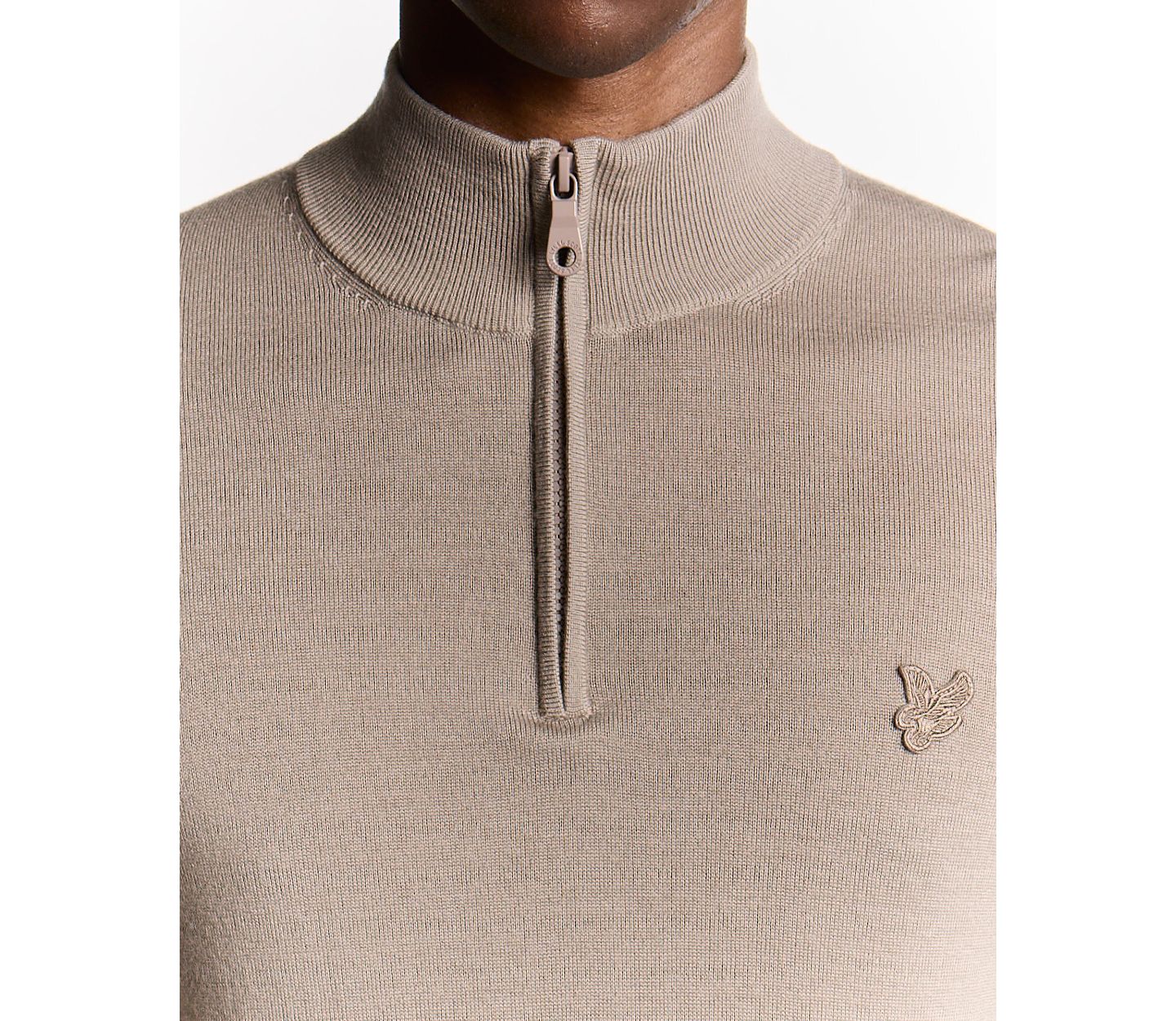 Мужской свитер Lyle & Scott Eagle Merino Quarter Zip, цвет: Cinder — фото 6