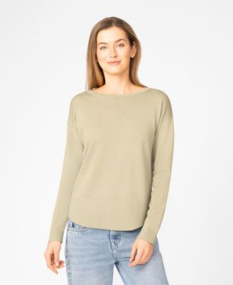 Women's Round Hem Pull-On Sweater