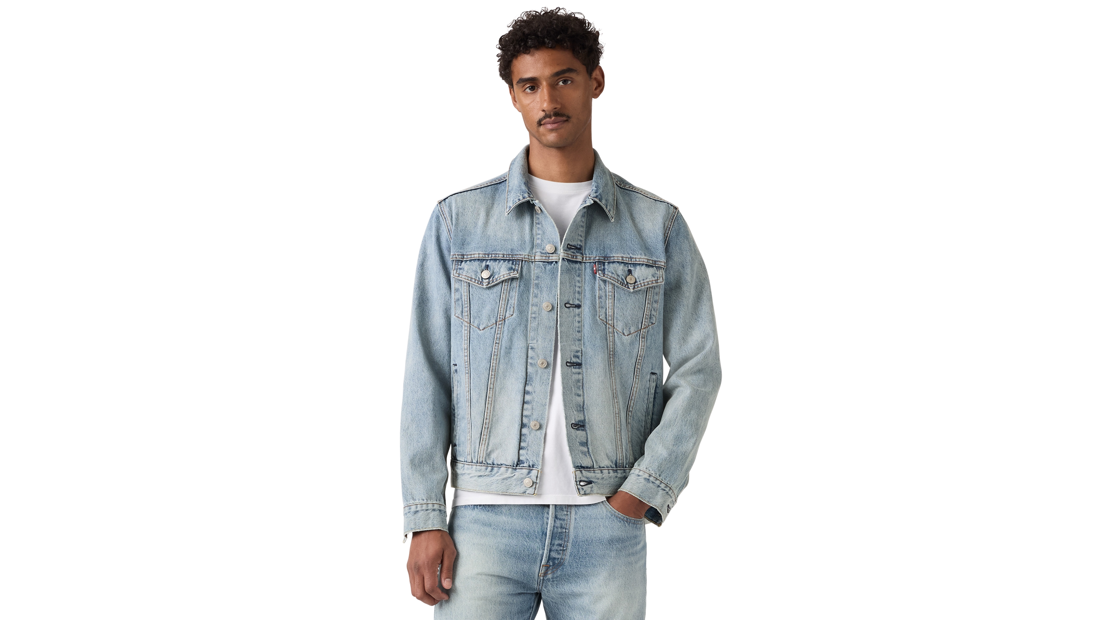 Levi's Men's Regular Fit Non-Stretch Denim Trucker Jacket