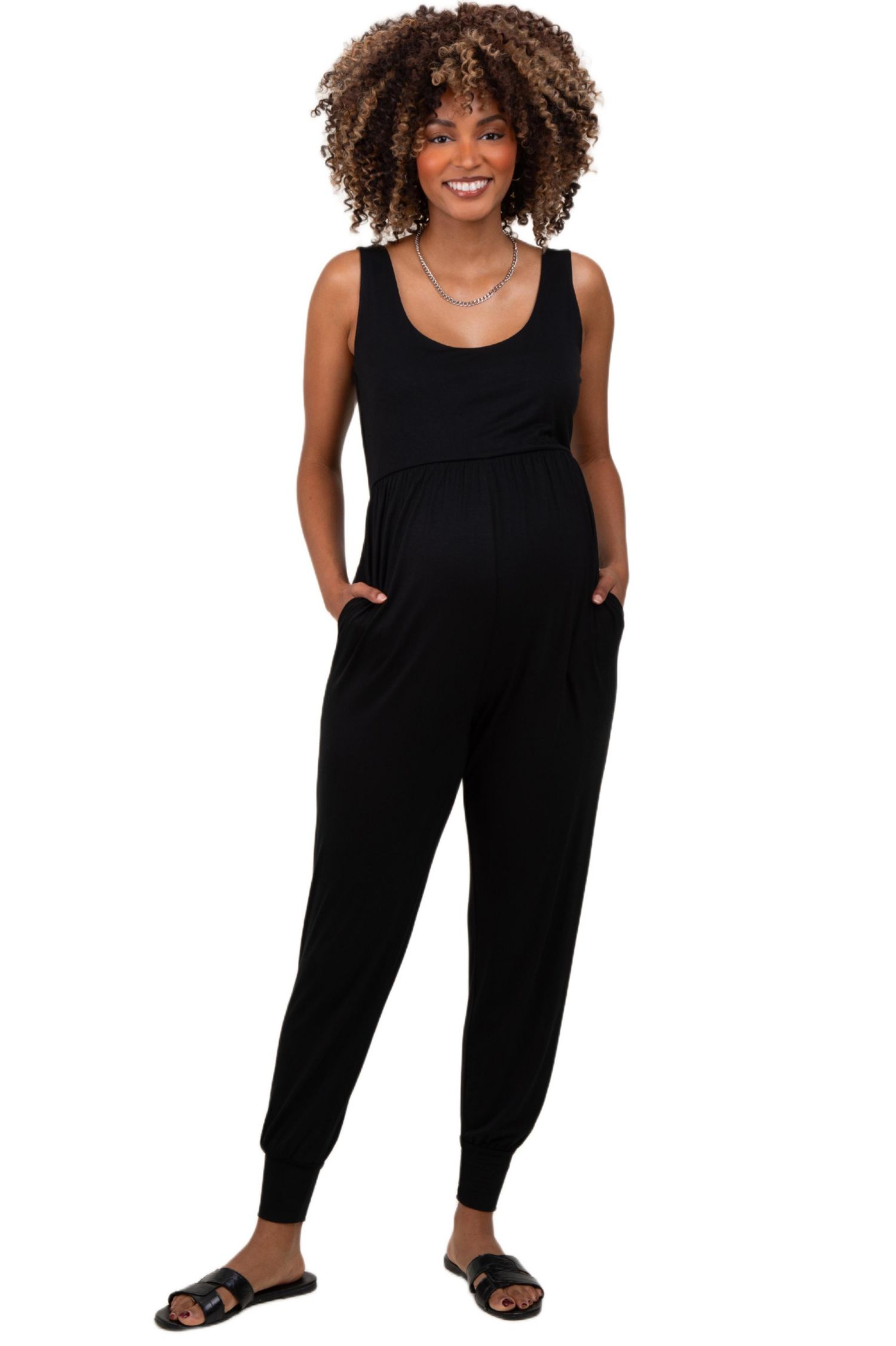 Women's Black Scoop Neck Sleeveless Jogger Jumpsuit