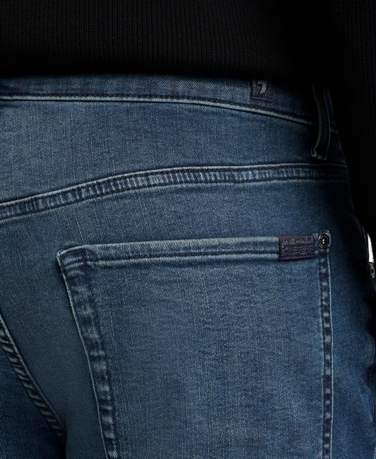 Men's Straight-Fit Jeans