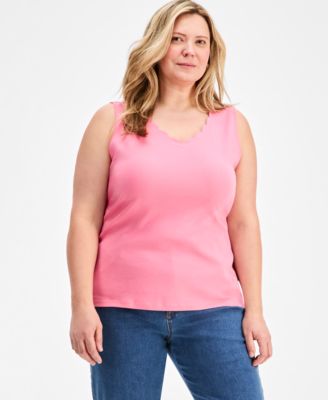 Plus Size Solid-Color Scalloped V-Neck Tank Top