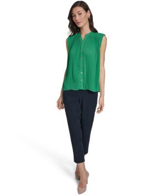 Women's Sleeveless Pleated Top