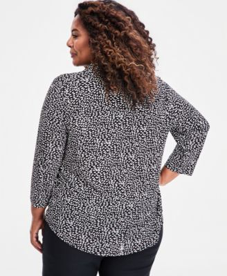 Plus Size Printed V-Neck 3/4-Sleeve Top