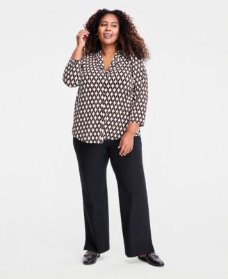 Plus Size Printed V-Neck 3/4-Sleeve Top