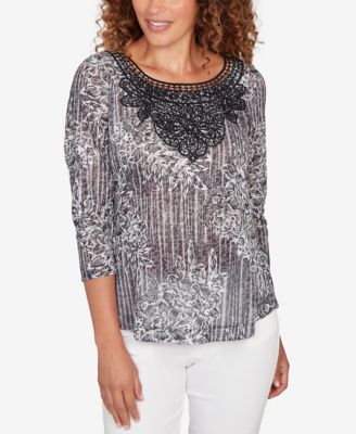 Petite Embellished Layered Floral Slub Knit Top