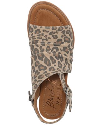 Women's Aspire Strappy Sandals