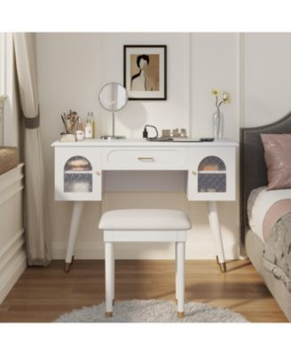 Vanity Makeup Table Set Charging Port