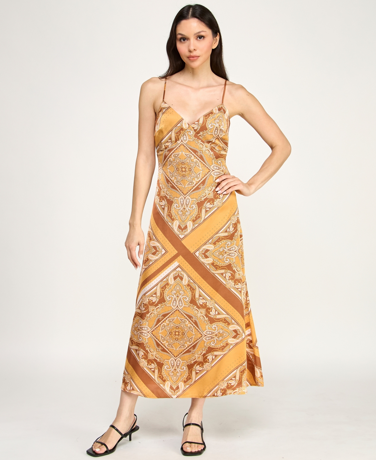 Row A Juniors' Sleeveless V-Neck Midi Dress