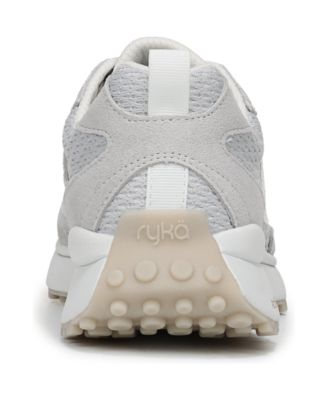 Women's Jetsetter Lace Up Retro Sneakers