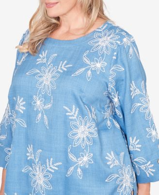 Plus Size Classic Tossed Floral Embroidered Top