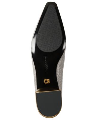 Women's Savita Snip Toe Flats